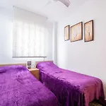 Calle Helsinki 23, With 2 Bedrooms , 200 Meters From Locos 公寓 *