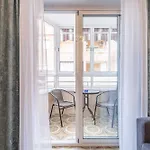 Calle Helsinki 23, With 2 Bedrooms , 200 Meters From Locos *