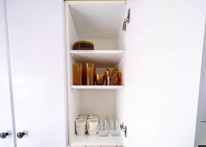 Calle Helsinki 23, With 2 Bedrooms , 200 Meters From Locos *