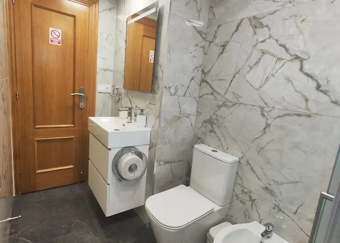 Calle Helsinki 23, With 2 Bedrooms , 200 Meters From Locos Torrevieja